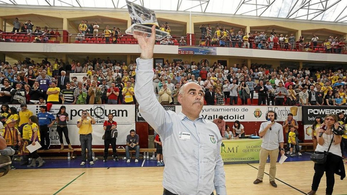 25-5-2013. Juan Carlos Pastor se despide en su último partido como técnico del BMValladolid-PABLOREQUEJO