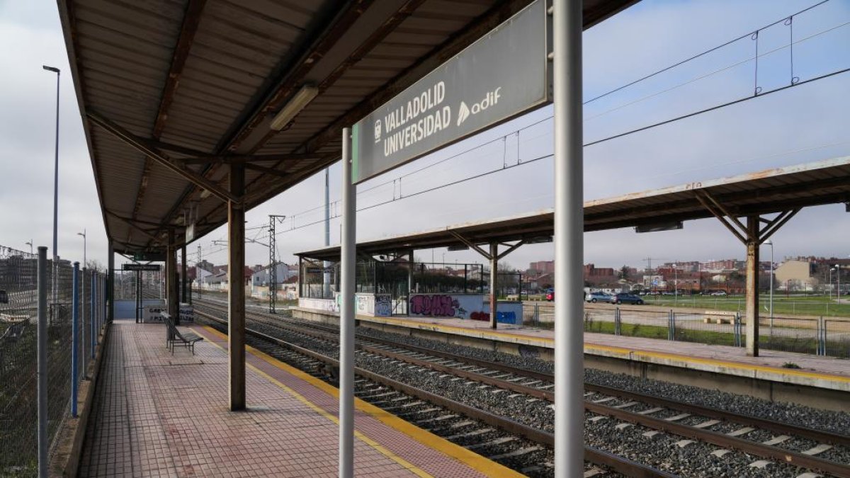 Línea ferroviaria en una imagen de archivo.- J.M. LOSTAU