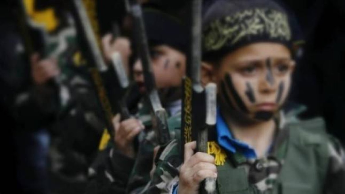 Niños soldado en una imagen de archivo.-