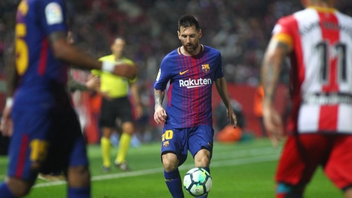 Leo Messi, en el Girona-Barça de la pasada temporada en Montilivi.-JORDI RIBOT / ICONNA