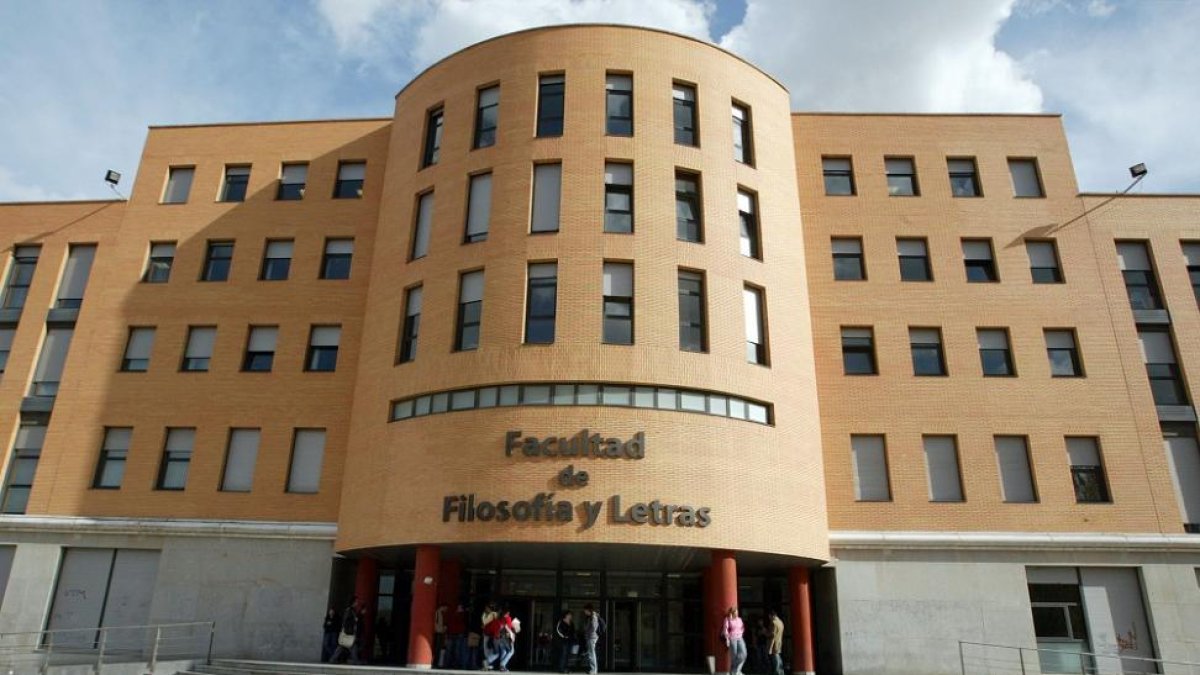 Facultad de Filosofía y Letras, Universidad de Valladolid