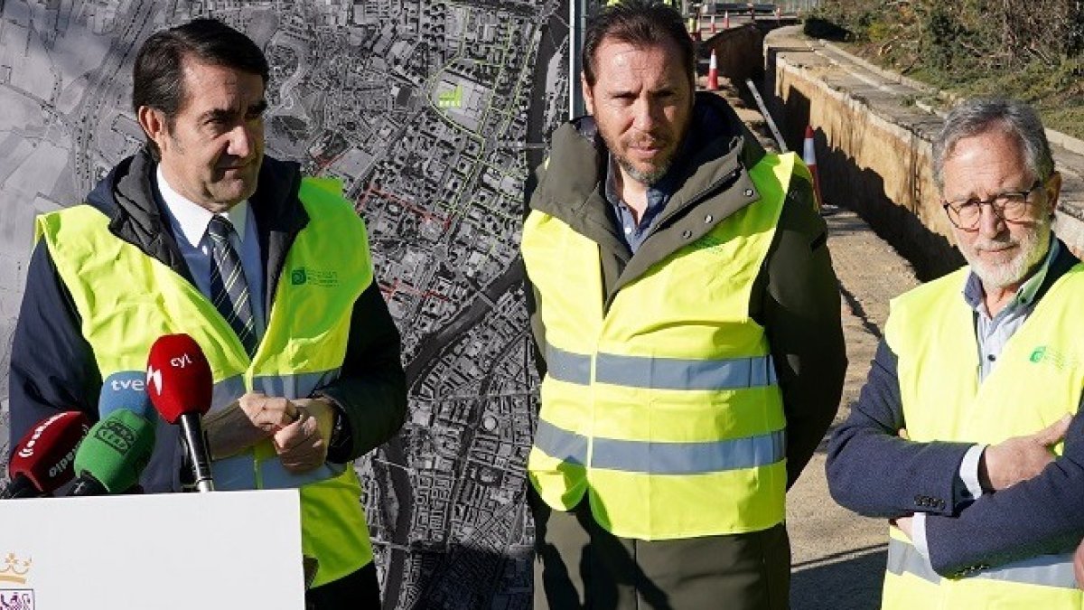 Juan Carlos Suárez-Quiñones, Óscar Puente y Manuel Saravia.-ICAL