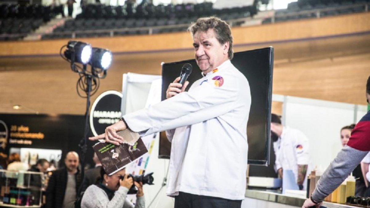 El chef Koldo Royo durante una ponencia.-Koldo Royo