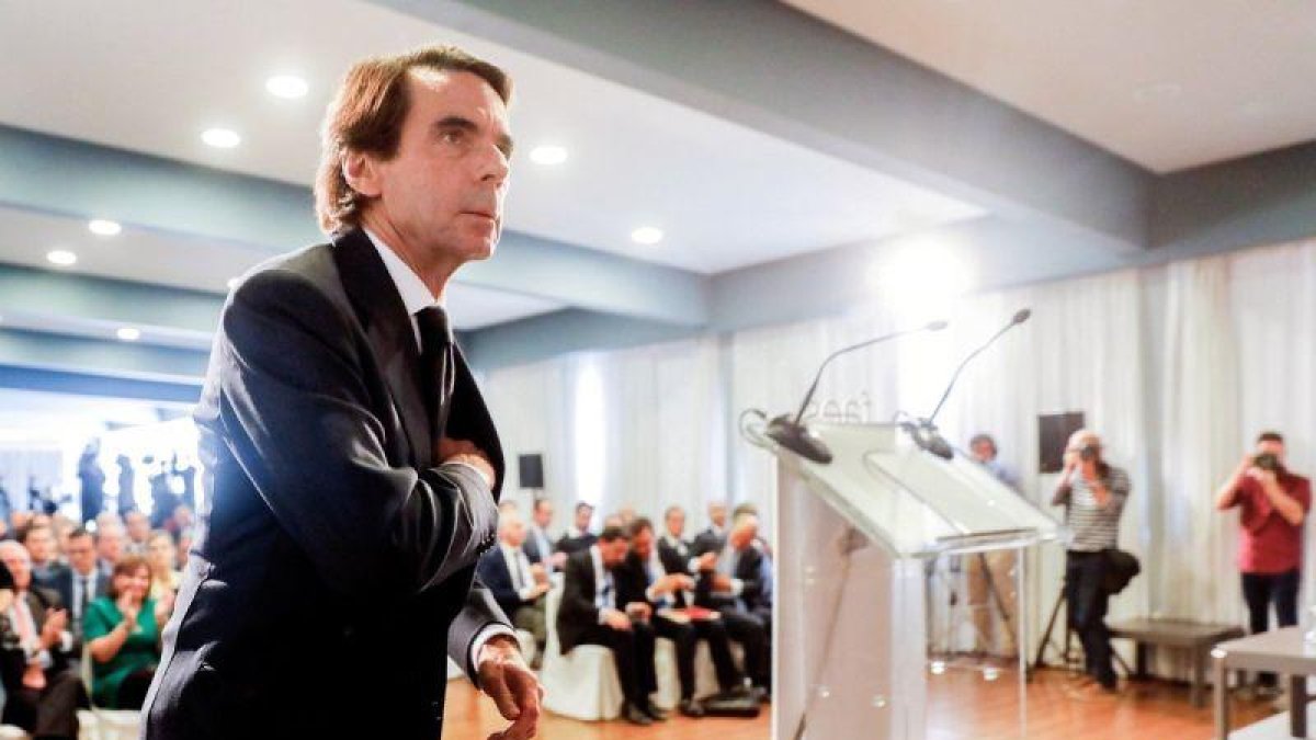 El expresidente del Gobierno Jose Maria Aznar clausura el tercer foro Ideas FAES  en el que se debate sobre la necesidad de una reforma fiscal y los problemas derivados del actual modelo de financiacion autonomica  / EFE-EFE / KAI FORSRTERLING