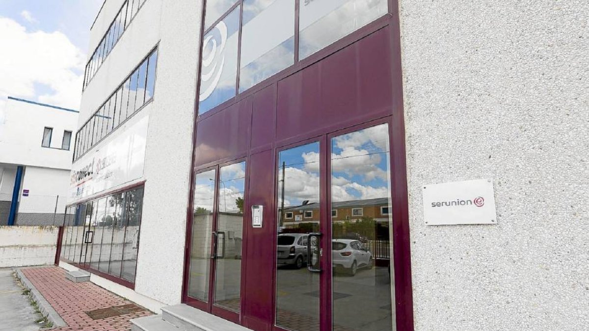 Oficinas de Serunión-Pablo Requejo