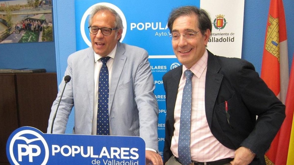 Bermejo y Enríquez durante la rueda de prensa.-EUROPA PRESS