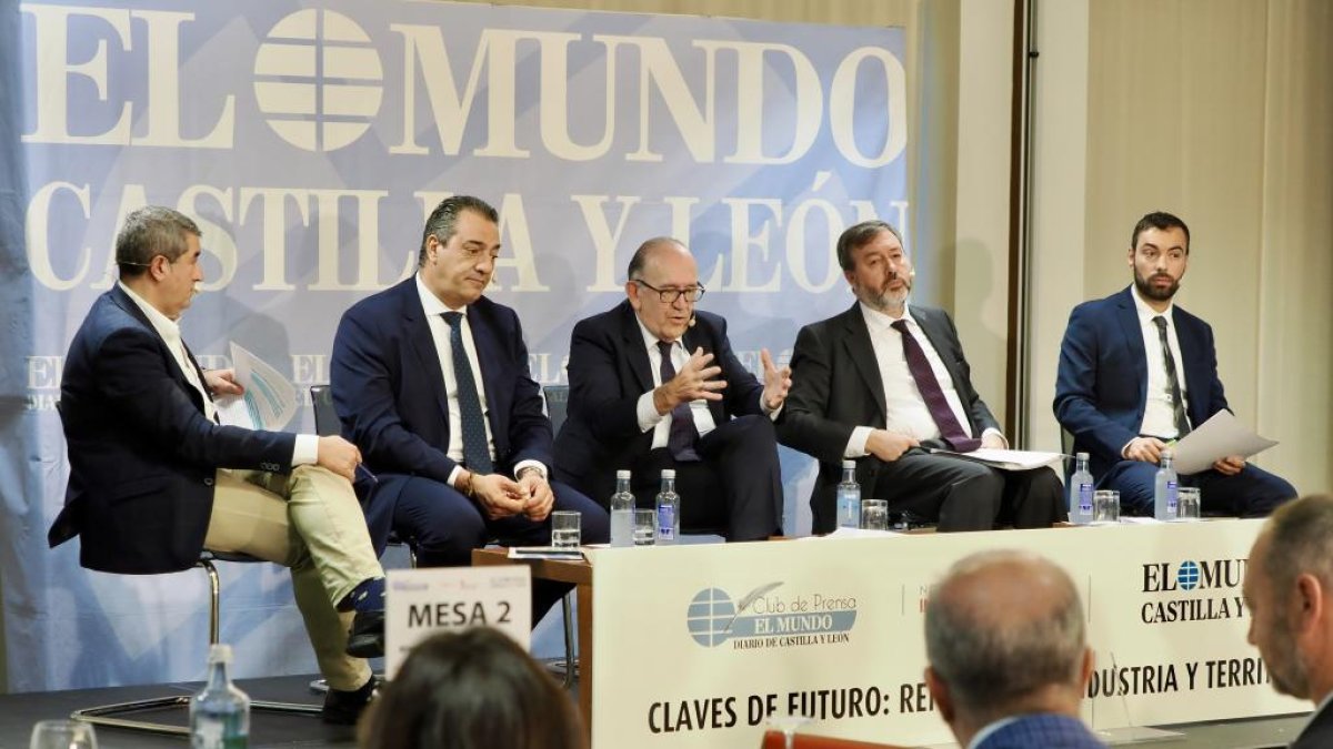 27 10 10 44 142907557