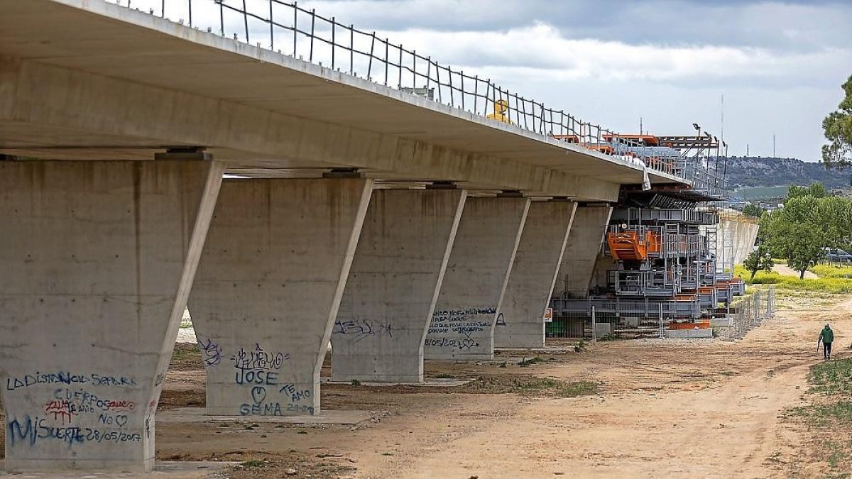 Imagen de archivo de las obras de la Variante Este de Valladolid.-J.M. LOSTAU