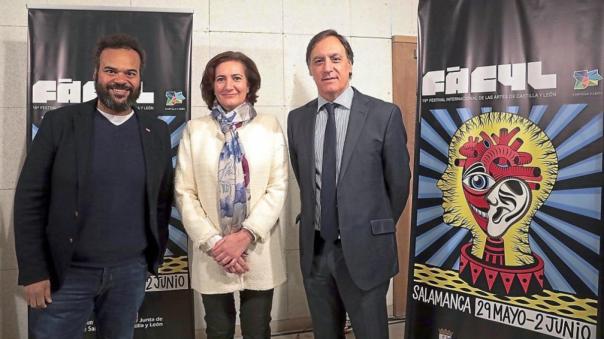 Jean, García Cirac y Carbayo durante la presentación.-ICAL
