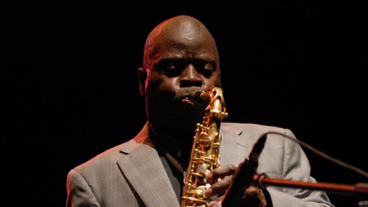 El saxofonista norteamericano Maceo Parker durante una actuación.-El Mundo