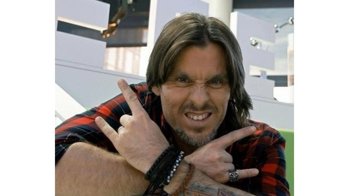 Javián, el cantante y exconcursante de la primera edición de 'Operación triunfo' (TVE-1)-Victor Gonzalez
