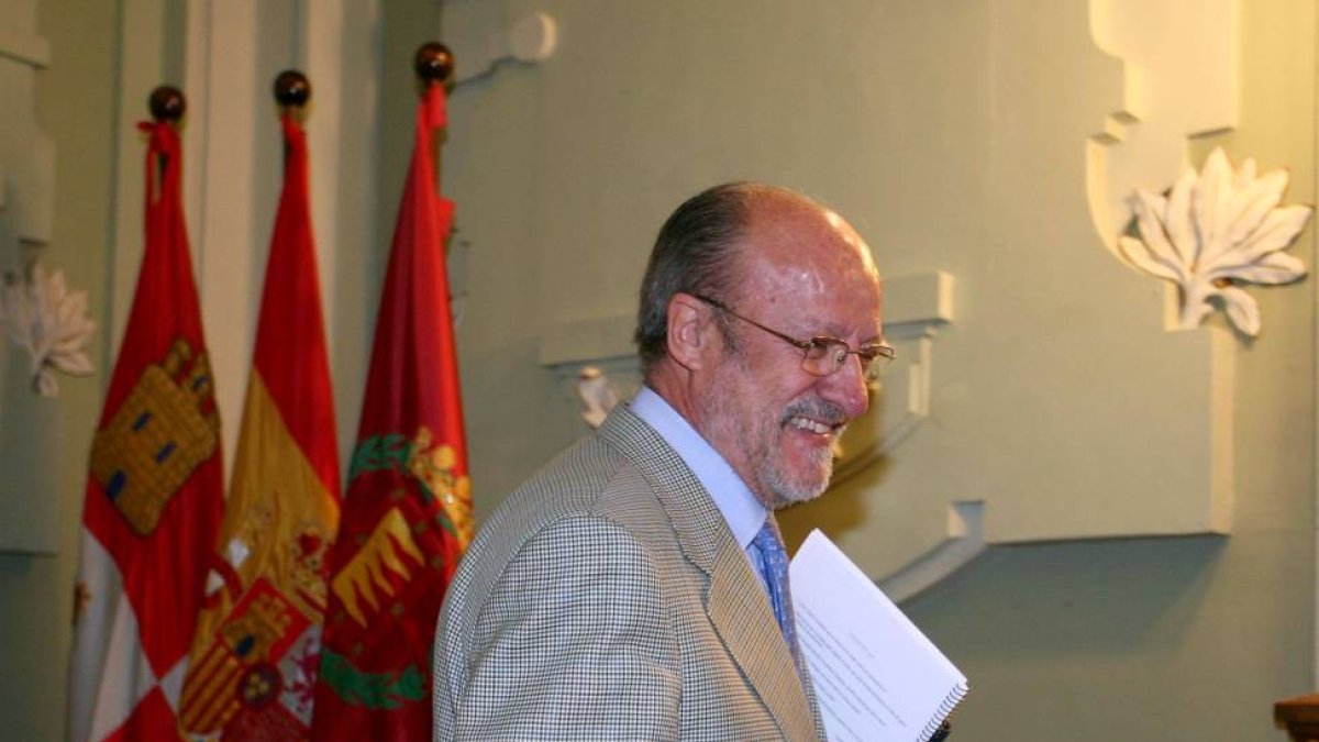 El alcalde de Valladolid, Javier León de la Riva-Ical
