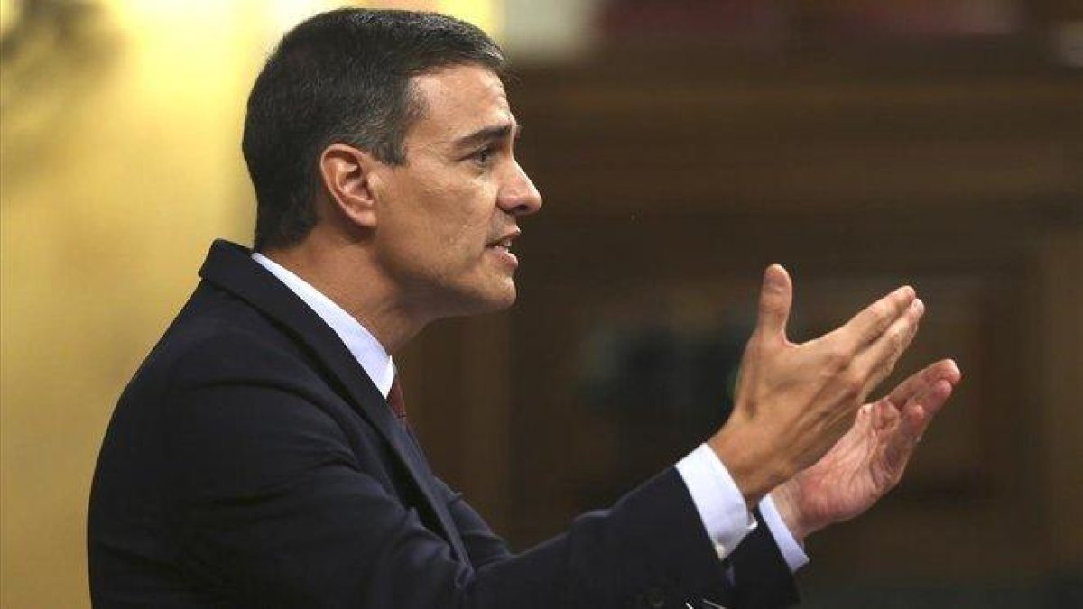 Pedro Sánchez en el debate.-DAVID CASTRO