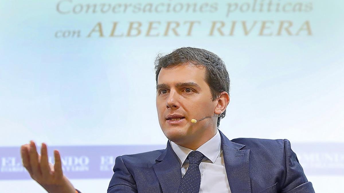 Albert Rivera, en una imagen de archivo durante su participación en El Club de Prensa de EL MUNDO DE CASTILLA Y LEÓN-J. M. LOSTAU