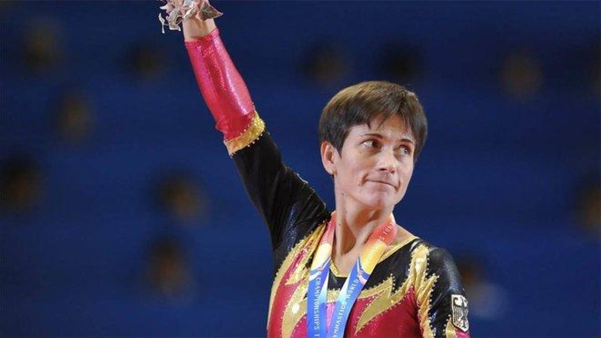 Oksana Chusovitina, en los Juegos de Londres 2012. Estará en los del 2020 con 45 años.  Oksana Chusovitina, en los Juegos de Londres 2012. Estará en los del 2020 con 45 años.-FIG