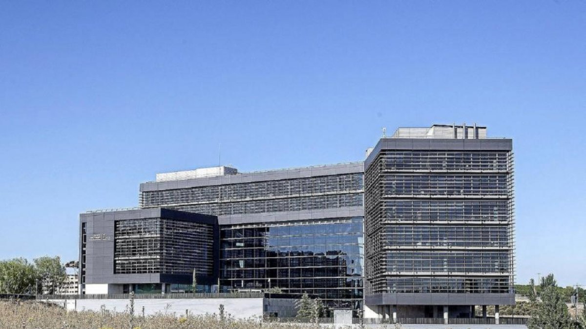 Edificio de la Junta de Castilla y León, en Arroyo de la Encomienda (Valladolid), sede de las empresas públicas.-E. M.