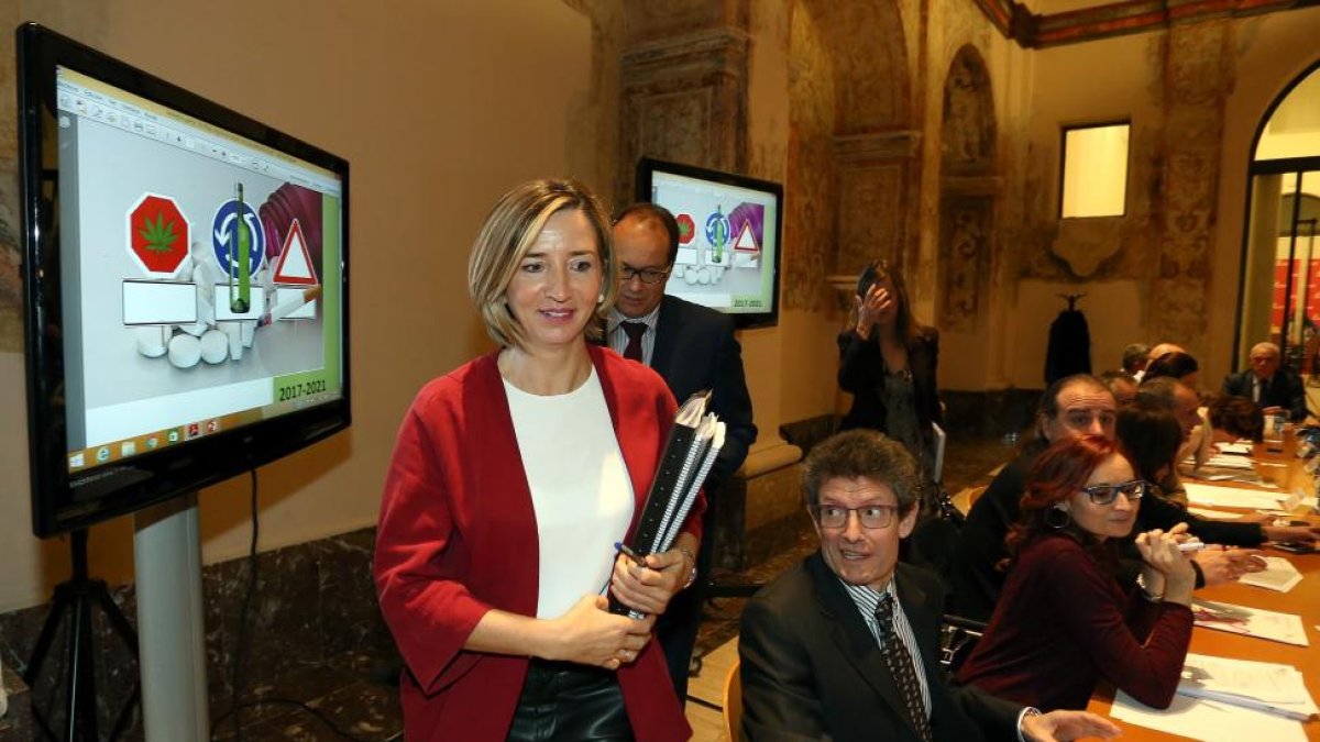 La consejera de Familia e Igualdad de Oportunidades, Alicia García, preside el VII Plan Regional sobre Drogas. -ICAL