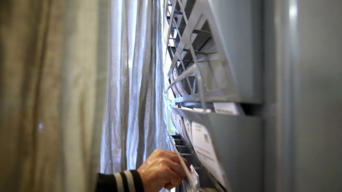 Votaciones en el colegio público Isabel La Católica-ICAL