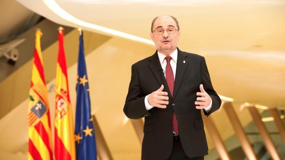 El presidente del Gobierno de Aragón, Javier Lambán, durante su discurso de Año Nuevo.-GOBIERNO DE ARAGÓN