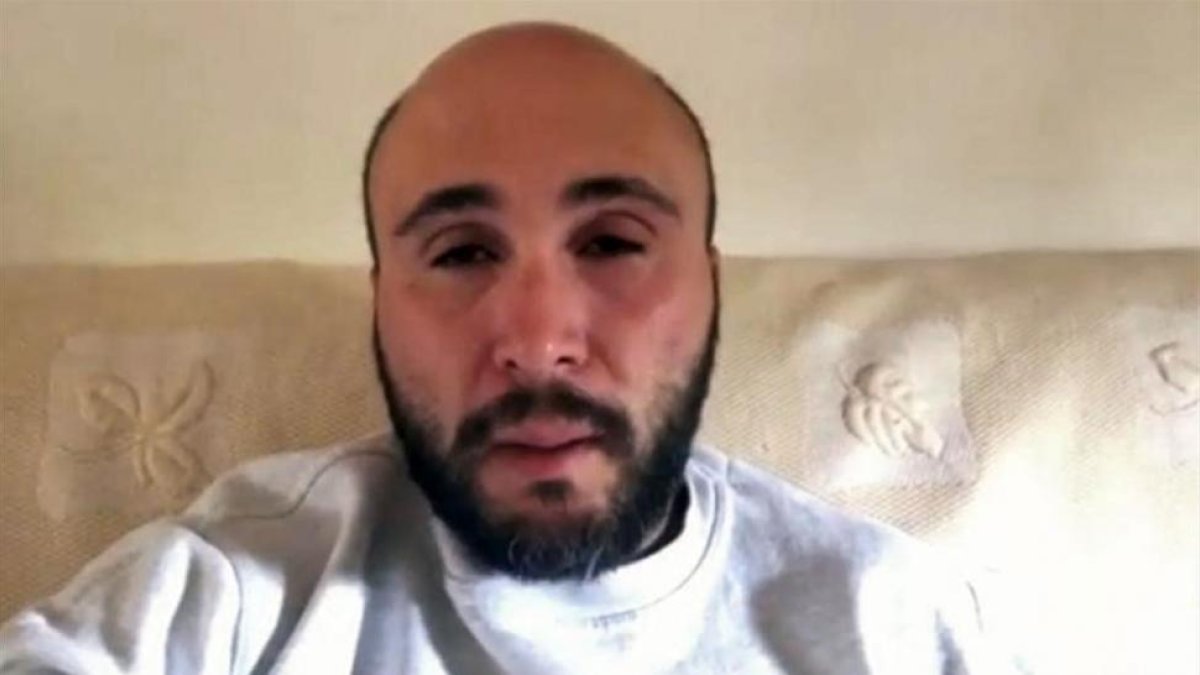 Kiko Rivera, en el anuncio que cancelaba su gira que hizo el 3 de mayo.-/ INSTAGRAM