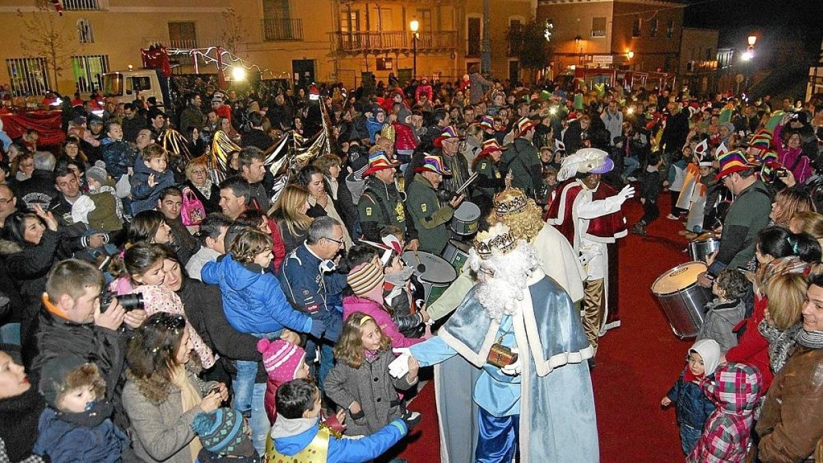Foto de archivo de la Cabalgata de los Reyes Magos de Cigales, uno de los ejes del programa navideño.-EL MUNDO