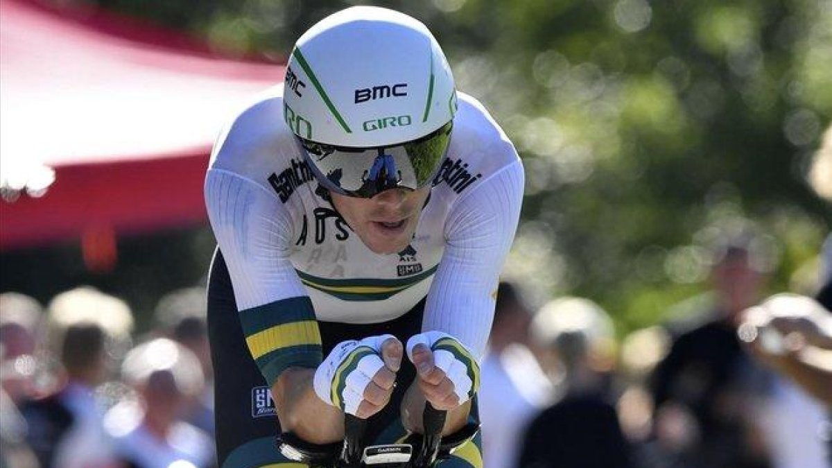El ciclista australiano Rohan Dennis, durante la contrarreloj.-AP