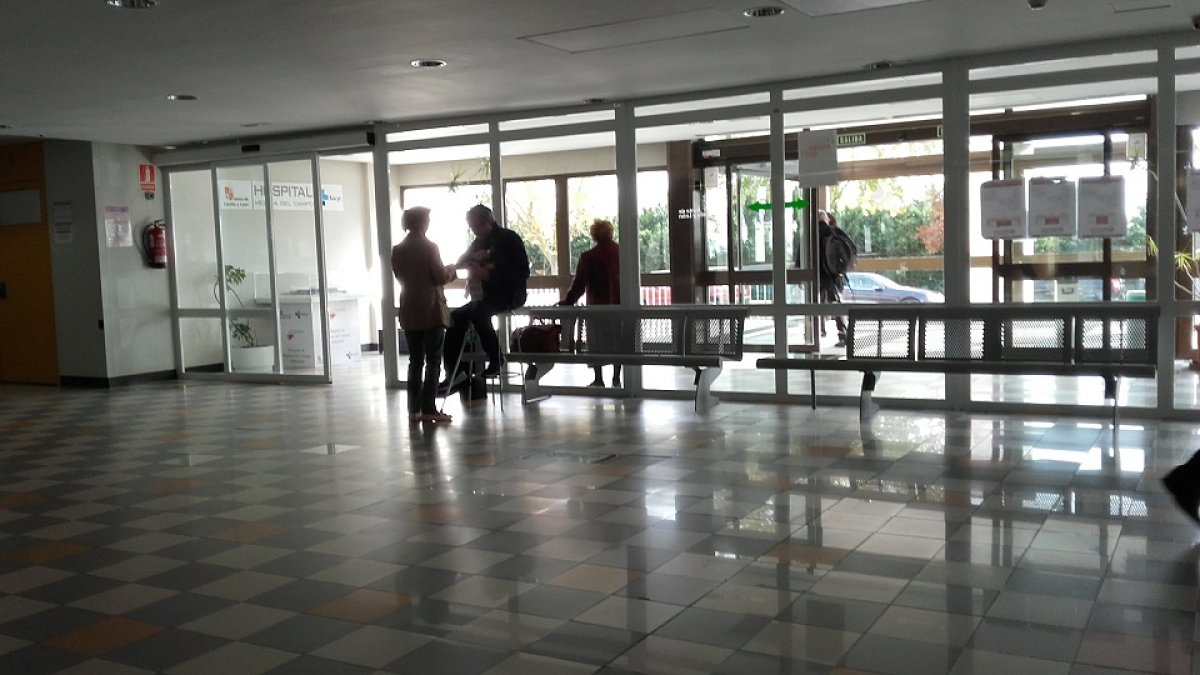 Vestíbulo de entrada del Hospital de Medina del Campo, en una imagen de archivo. E. M.