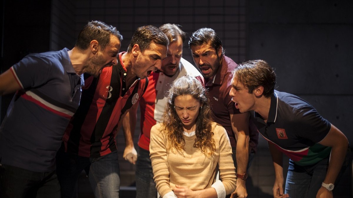 - KAMIKAZE TEATRO.