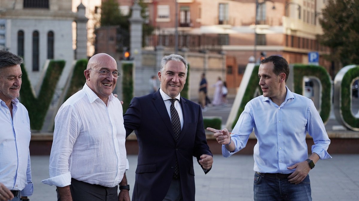 Francisco Vázquez, Jesús Julio Carnero, Elías Bendodo y Conrado Íscar este lunes en Valladolid.- ICAL