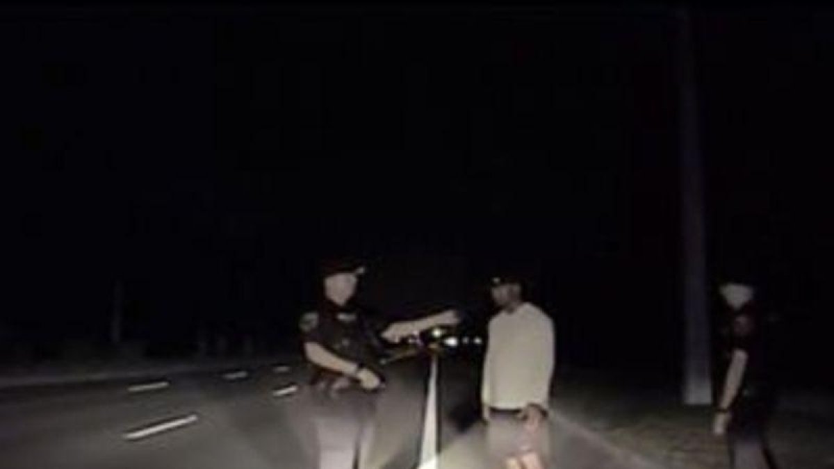 Toma del vídeo de la detención de Tiger Woods.-EL PERIÓDICO