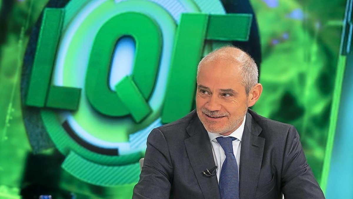 Víctor Caramanzana durante ‘La Quinta Esquina’, programa emitido en La 8 Valladolid.-PABLO REQUEJO / PHOTOGENIC