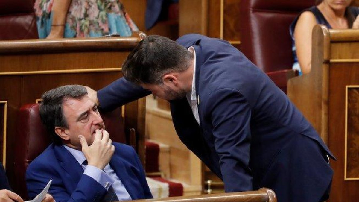Aitor Rufián y Gabriel Rufián, este martes en el Congreso.-EFE
