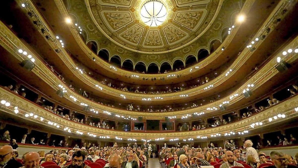 Asistentes a la gala de clausura de la 62 edición de la Seminci.