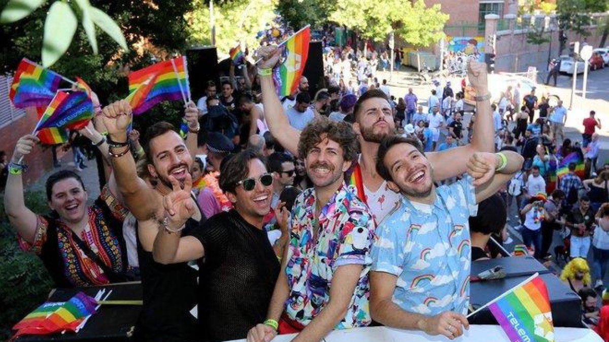 Fiesta del orgullo Gay en Madrid-EFE (MANUEL PRATS)
