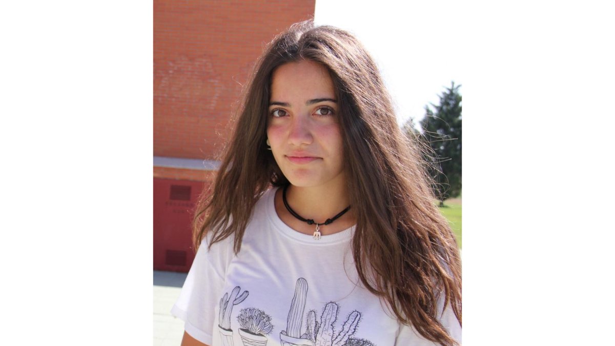 Claudia Prada representa a Castilla y León en la final Nacional LocosxCiencia en el Espacio Fundación Telefónica de Madrid.-ICAL