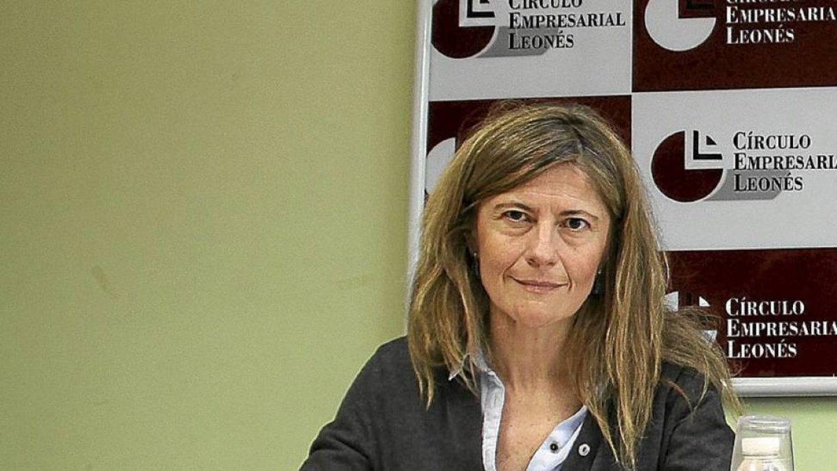 La directora general de Comercio y Consumo de la Junta, Rosa Méndez Pascual-El Mundo