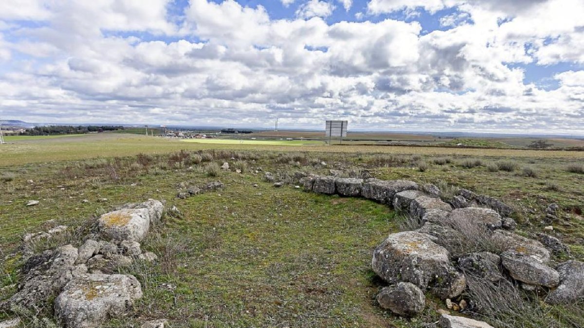 Yacimiento megalítico Los Zumacales, en el término de Simancas.-Pablo Requejo