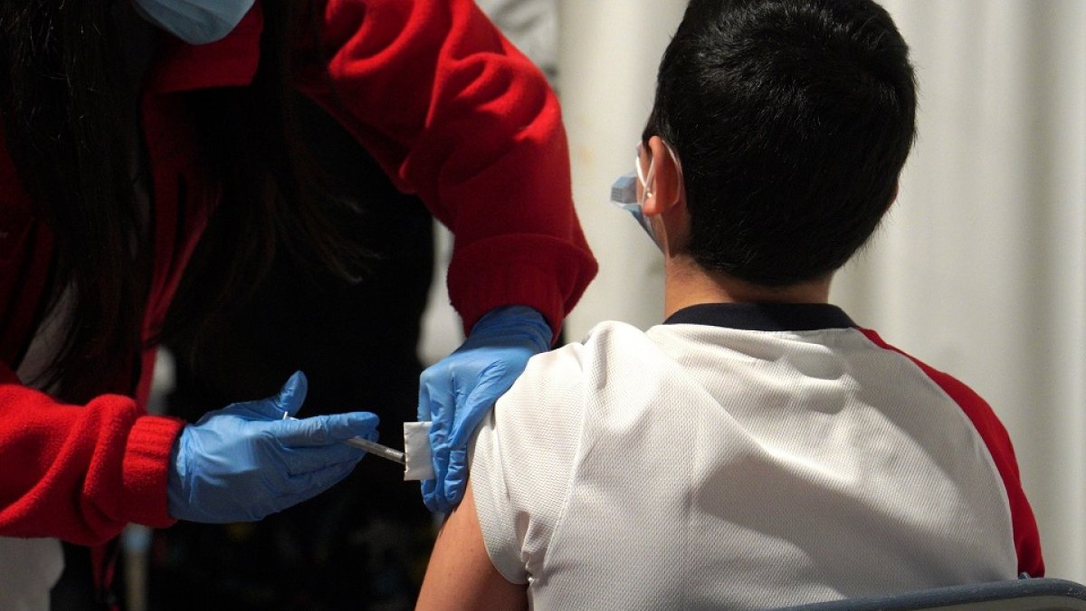 Vacunación a niños en Castilla y León. - EM
