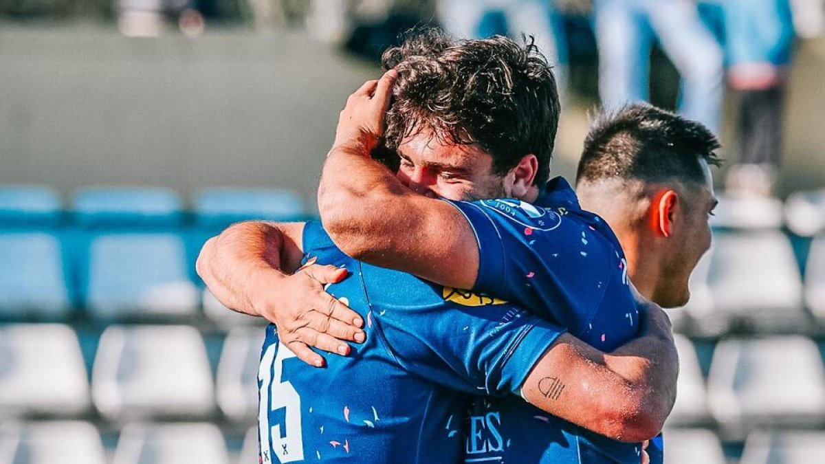 Alegría del VRAC tras lograr un ensayo ante Pozuelo. / JCA