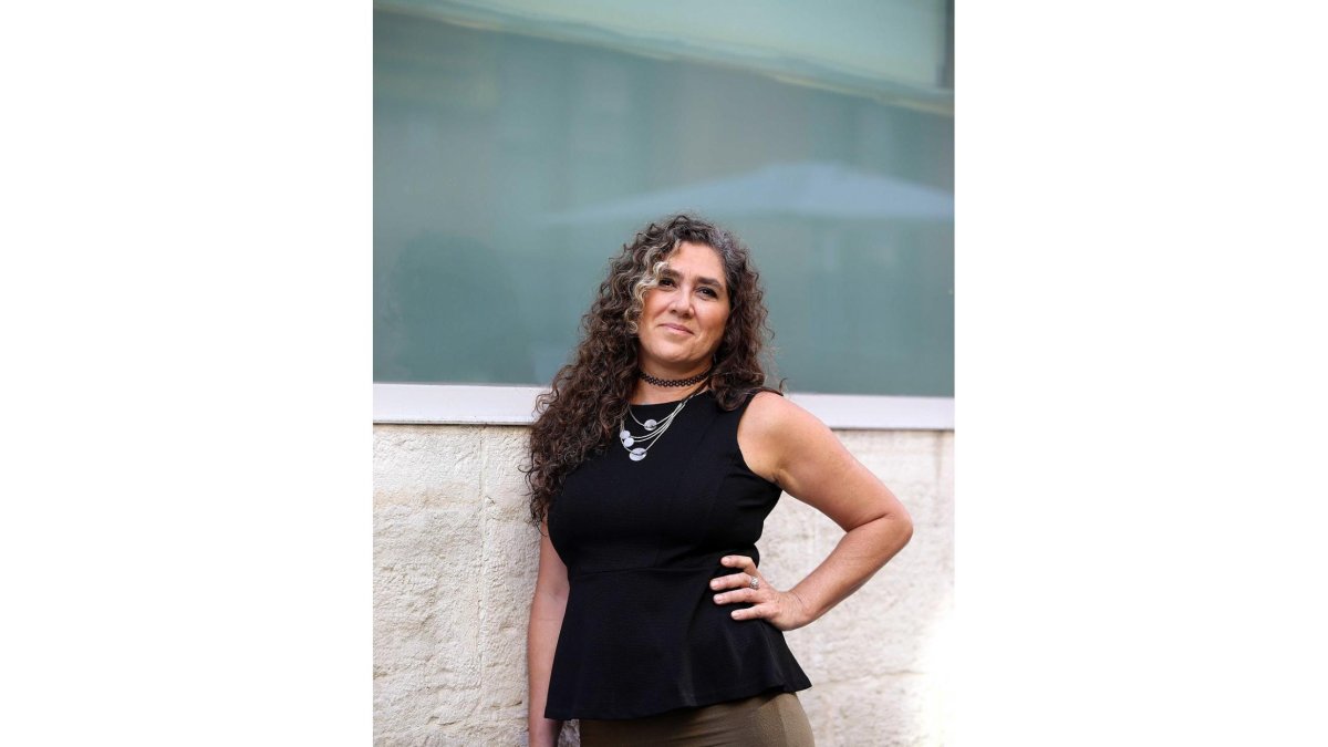 La directora brasileña Anna Muylaert, autora de la película 'Madre solo hay una’ de la Sección Oficial de la 61ª Semana Internacional de Cine de Valladolid-ICAL