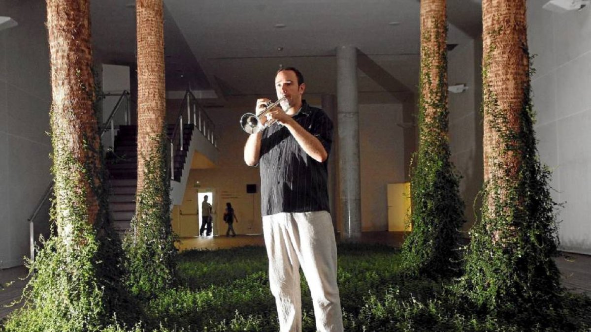 Roberto Bodí en el Centro Cultural 'Miguel Delibes'.-Pablo Requejo