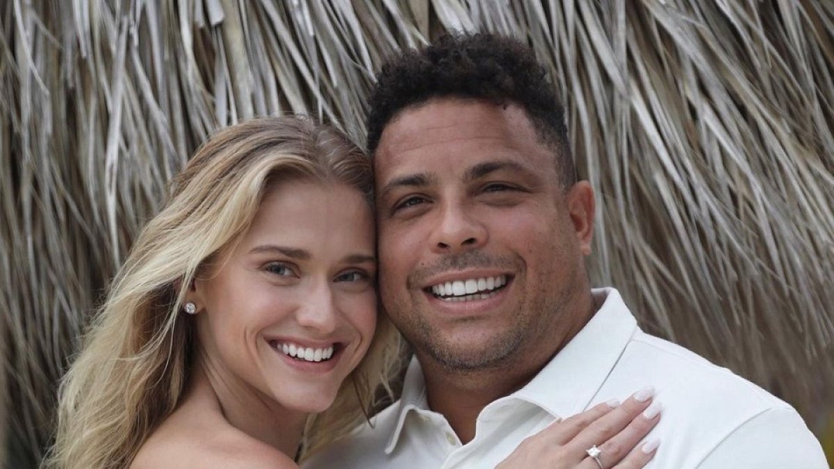 Ronaldo y su prometida Celina en una publicación de la empresaria en redes sociales.- INSTAGRAM CELINA LOCKS