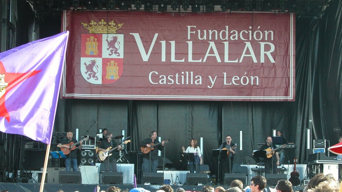 Imagen de archivo de una celebración del Día de Castilla y León.- ICAL