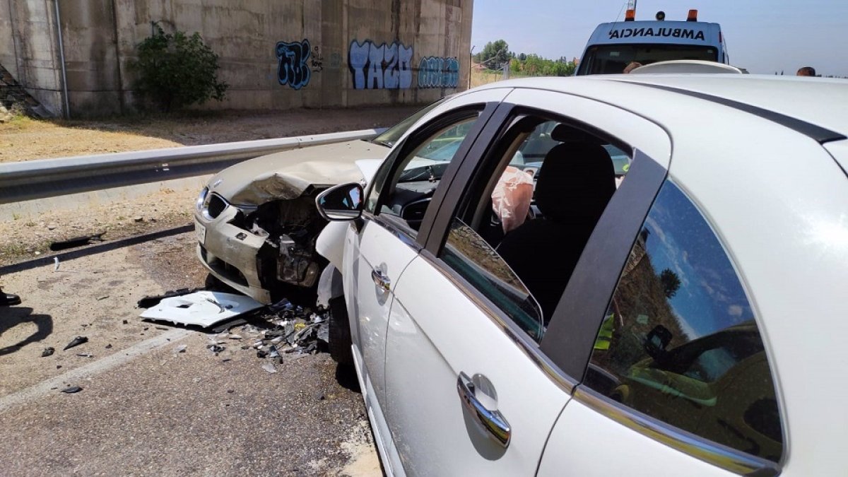 Accidente en la VA-140, en Valladolid. - EUROPA PRESS