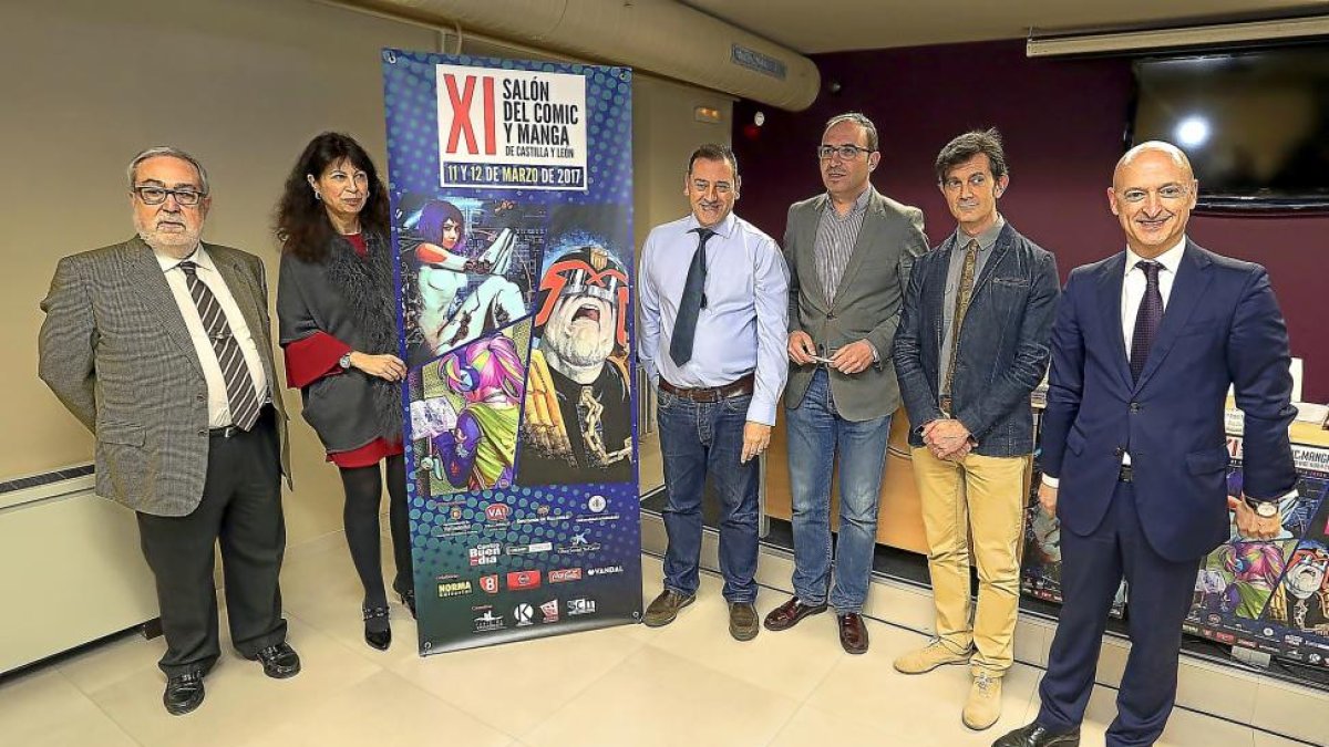 Useros, Redondo, Ramírez, Alonso Monje, Bellido y Lores presentan el Salón del Cómic en la Casa Revilla.-R. CACHO / ICAL