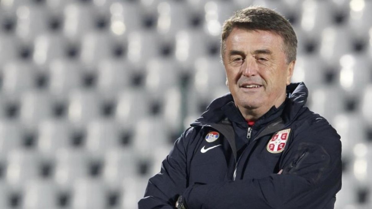 Radomir Antic, durante su etapa como seleccionador serbio.-AP / DARKO VOJINOVIC