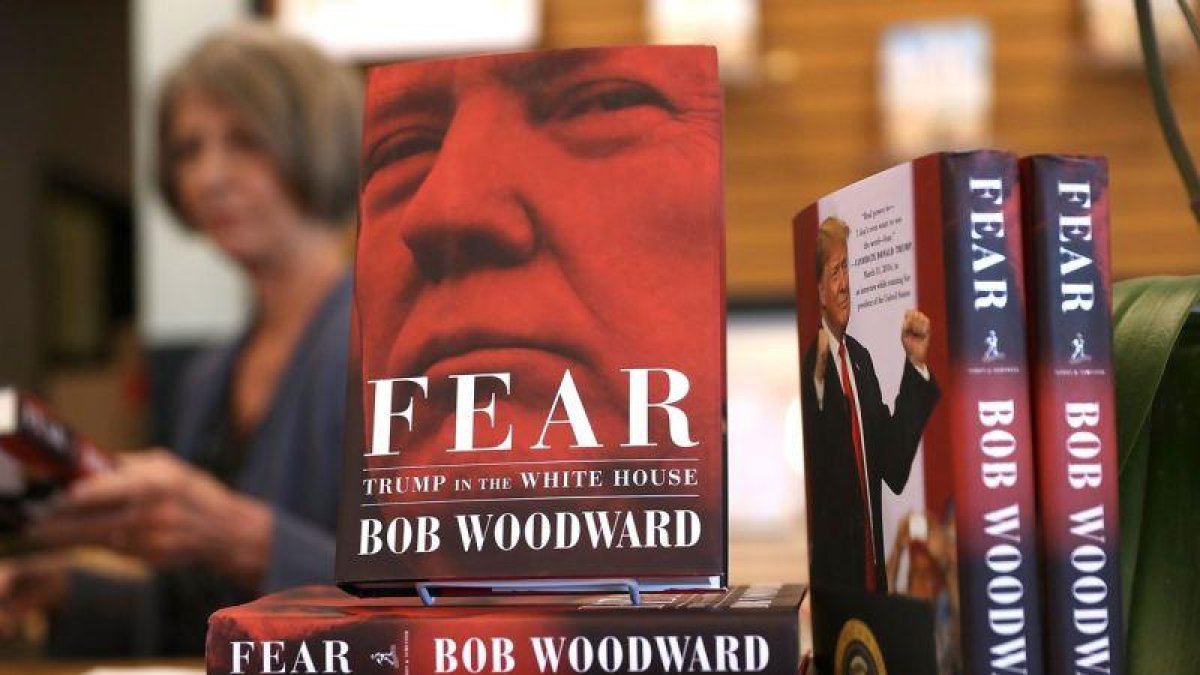 La obra de Bob Woodard.-JUSTIN SULLIVAN (AFP)