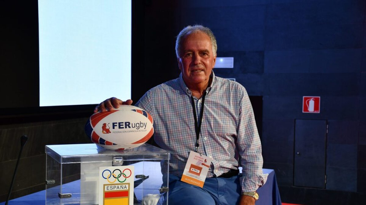 Alfonso Feijoo en una imagen de archivo cuando resultó elegido hasta 2024. / E. M.