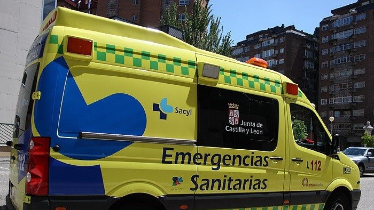 Ambulancia Soporte Vital Básico. en una imagen de archivo.