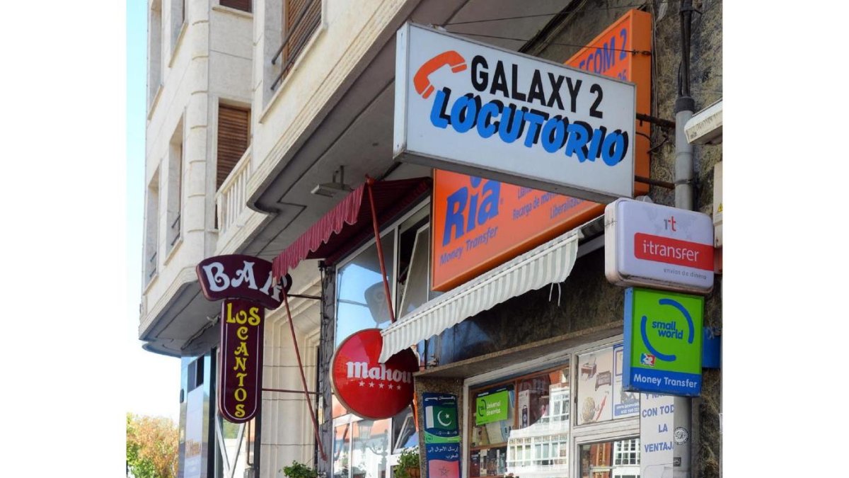 Locutorio en el que se hizo un registro en Burgos.-ICAL